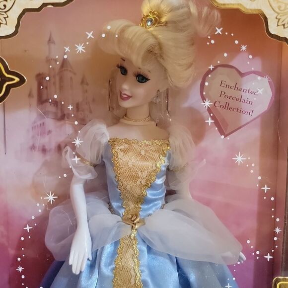 Disney Princess Enchanted Tales 2007 Brass Key Porcelain Doll New Cinderella 16" - Picture 7 of 9